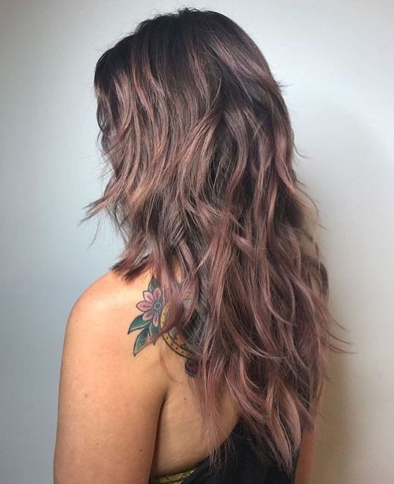 52 charmantes coupes de cheveux mi-long pour femme 12