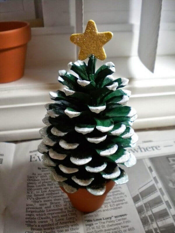 29 Décorations de sapins de Noël à faire soi-même 12 29 Décorations de sapins de Noël à faire soi-même 12
