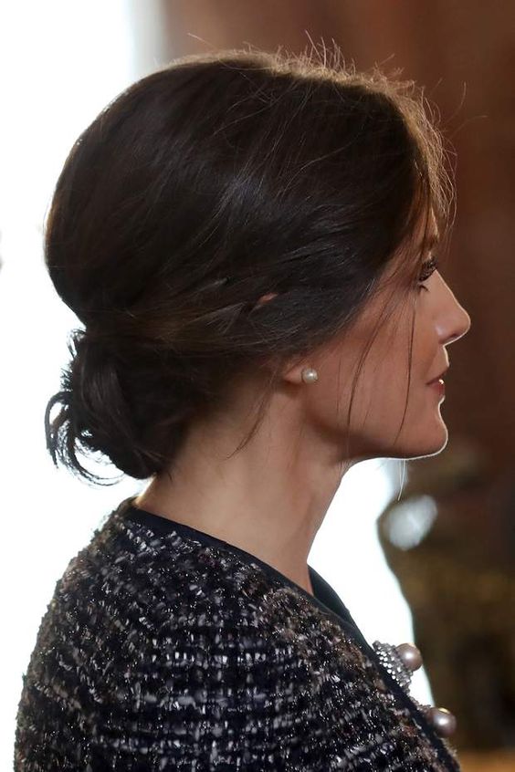 Les 33 plus belles coiffures de fêtes 15 Les 33 plus belles coiffures de fêtes 15