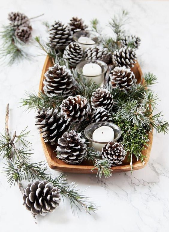 19 Décorations de Noël faciles à faire avec des pommes de pin 19