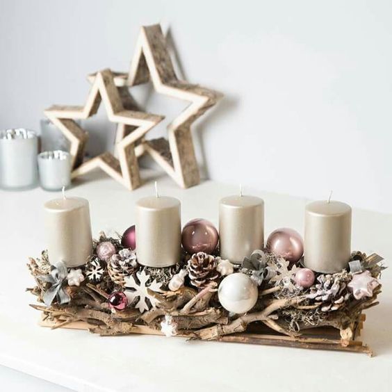 19 Décorations de Noël faciles à faire avec des pommes de pin 9