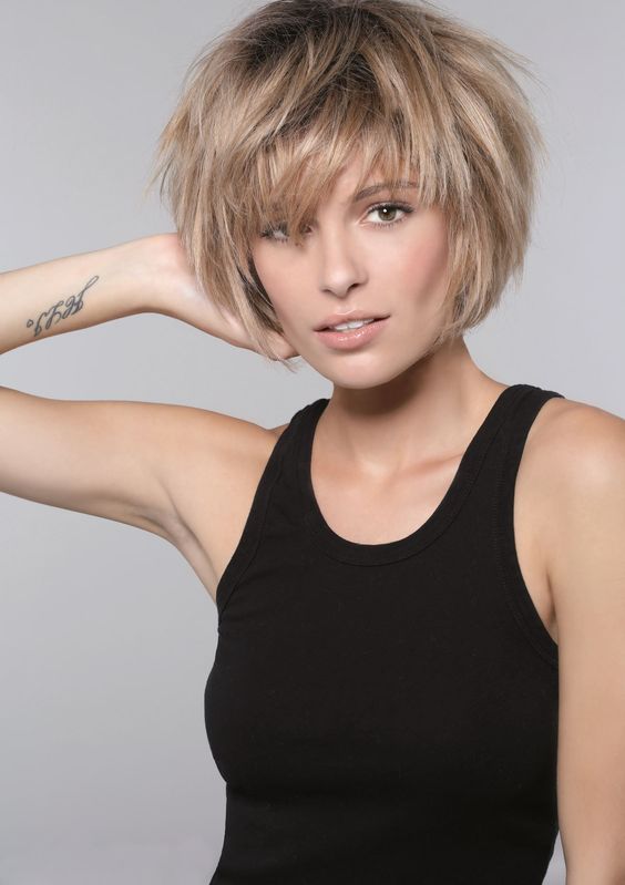 125 top idées de coupes de cheveux courtes 2