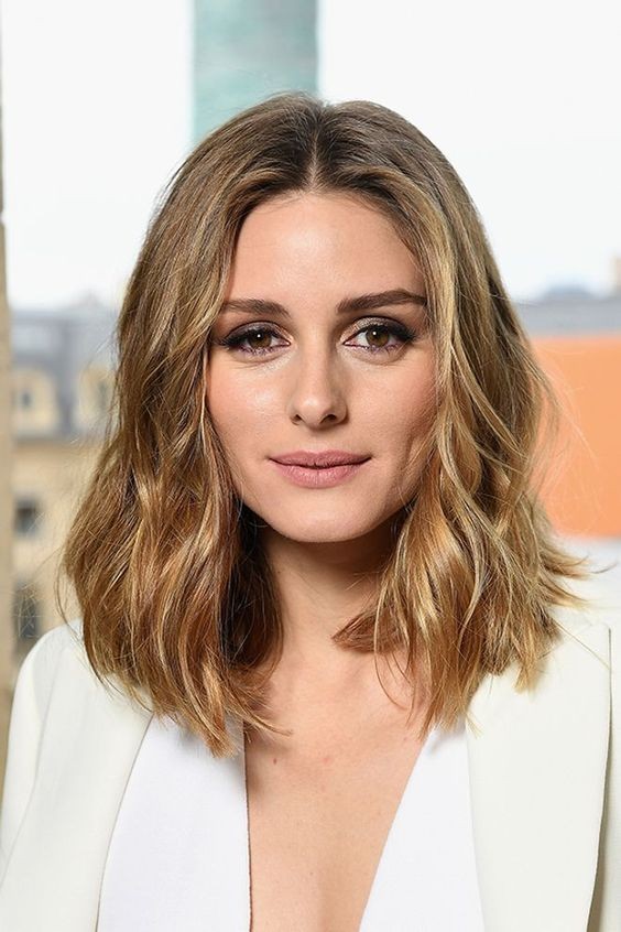 52 charmantes coupes de cheveux mi-long pour femme 21