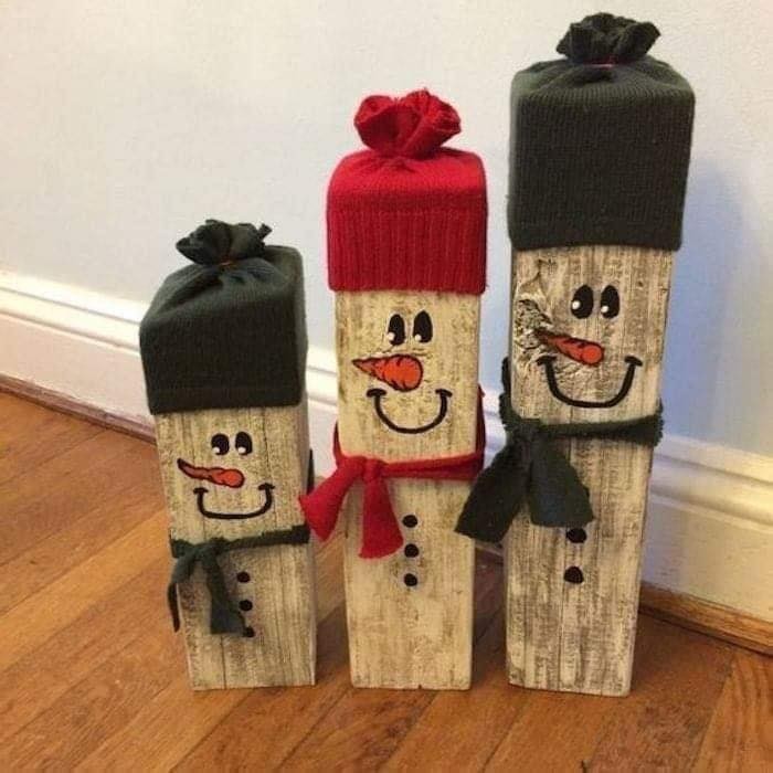 26 Déco de Noël à faire à partir de buches de bois 1 26 Déco de Noël à faire à partir de buches de bois 1