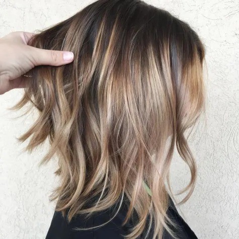 Les 50 plus belles coupes mi long femme 27 Les 50 plus belles coupes mi long femme 27