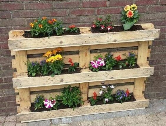 28 idées pour fabriquer une jardinière en palettes 18 28 idées pour fabriquer une jardinière en palettes 18