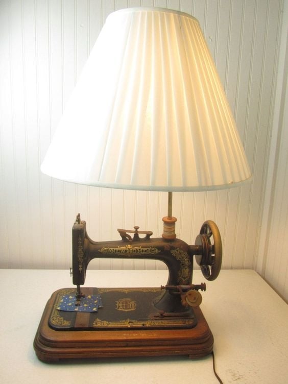30 top idées avec de vieilles machines à coudre 7 30 top idées avec de vieilles machines à coudre 7