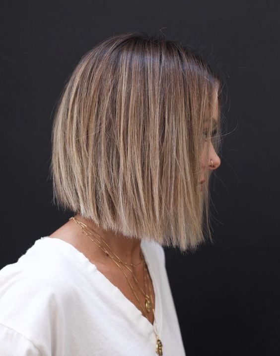44 idées de carrés plongeants courts sur cheveux fins 31 44 idées de carrés plongeants courts sur cheveux fins 31