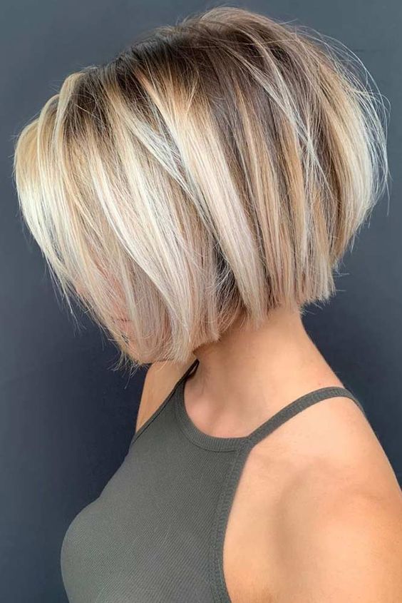 125 top idées de coupes de cheveux courtes 33