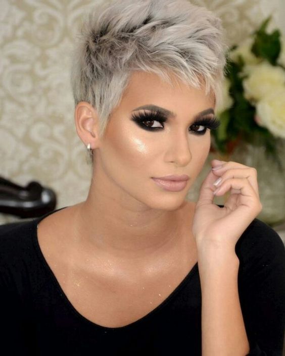 Les 33 plus belles coiffures de fêtes 4 Les 33 plus belles coiffures de fêtes 4