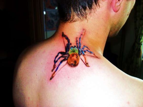 50 top idées de tatouages nuque pour femme 46