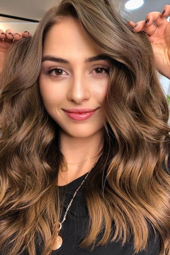 52 charmantes coupes de cheveux mi-long pour femme 5