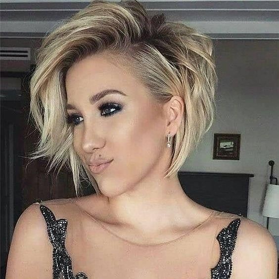125 top idées de coupes de cheveux courtes 51