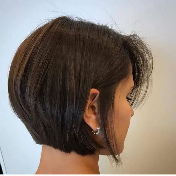 125 top idées de coupes de cheveux courtes 75