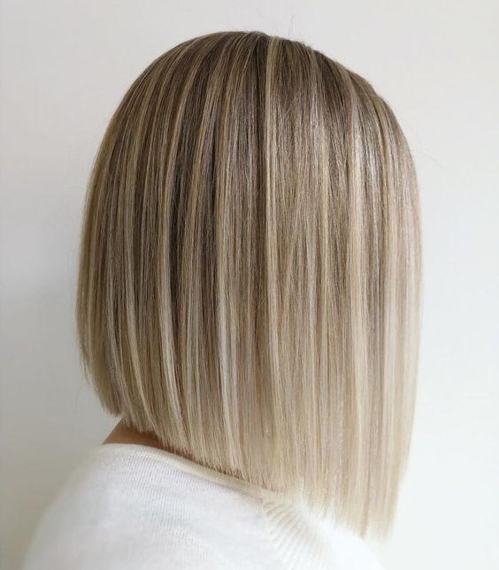 44 idées de carrés plongeants courts sur cheveux fins 8 44 idées de carrés plongeants courts sur cheveux fins 8