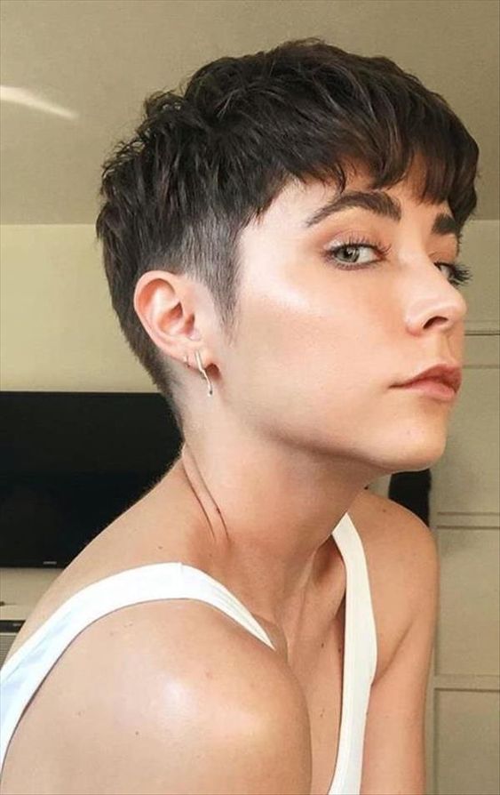125 top idées de coupes de cheveux courtes 95