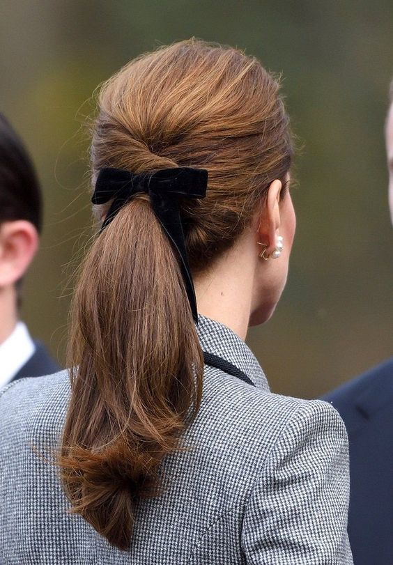 Les 33 plus belles coiffures de fêtes 1 Les 33 plus belles coiffures de fêtes 1