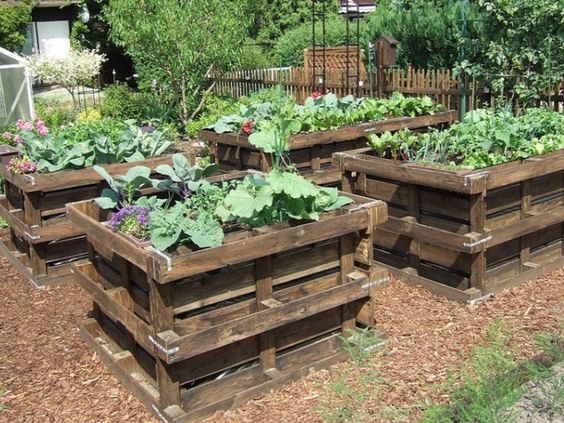 79 décors de jardin à faire avec des palettes 3 79 décors de jardin à faire avec des palettes 3