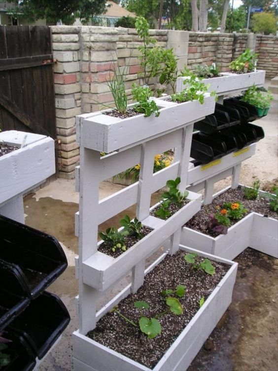 79 décors de jardin à faire avec des palettes 58 79 décors de jardin à faire avec des palettes 58
