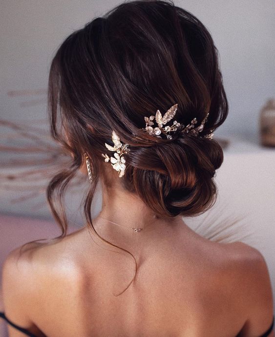 100 top idées de coiffures de fête à essayer 31
