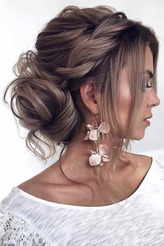100 top idées de coiffures de fête à essayer 52
