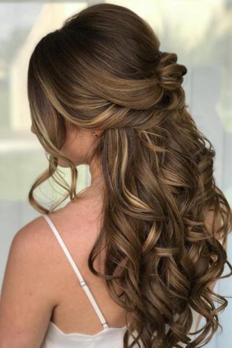 100 top idées de coiffures de fête à essayer 63