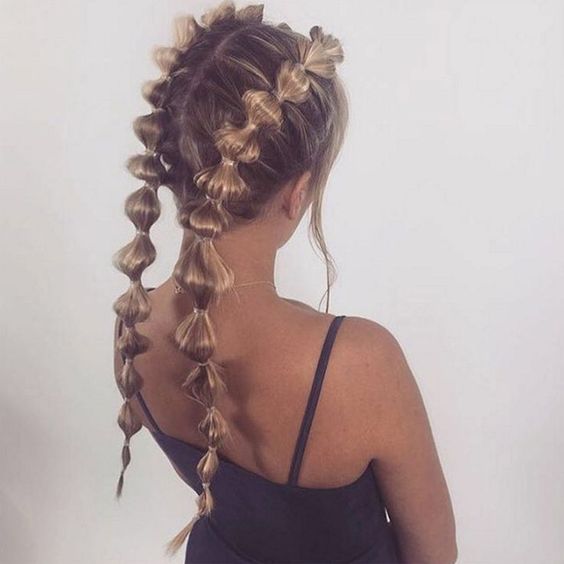 100 top idées de coiffures de fête à essayer 69