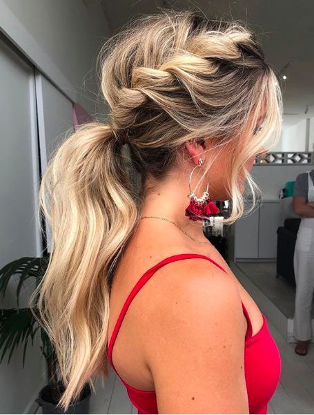 100 top idées de coiffures de fête à essayer 70