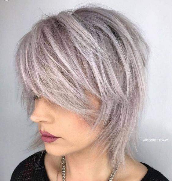 30 coupes de cheveux courtes fraiches pour femme 20