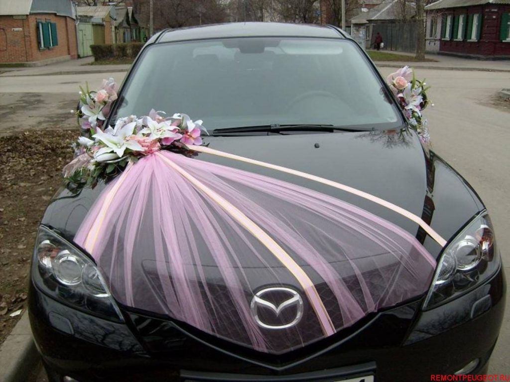 12 belles idées pour décorer une voiture de mariage 2