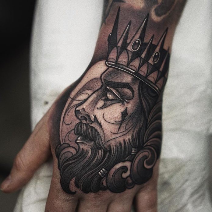 29 top idées de tatouages main pour homme 1 29 top idées de tatouages main pour homme 1