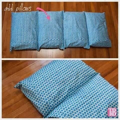 Le tuto pour faire un canapé-lit fait avec des oreillers 5 Le tuto pour faire un canapé-lit fait avec des oreillers 5