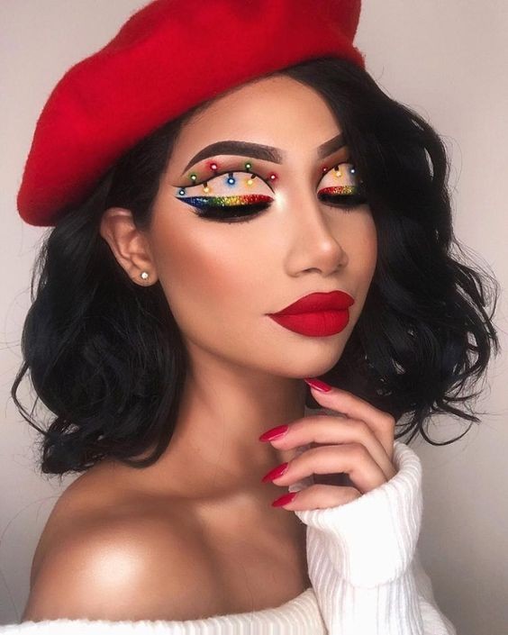 Les 49 plus belles idées de maquillages de Noël 30
