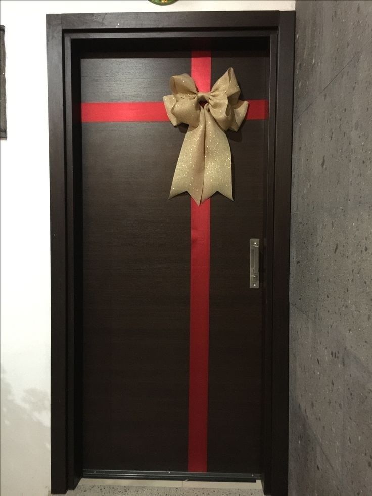 23 idées pour décorer votre entrée à Noël 2 23 idées pour décorer votre entrée à Noël 2