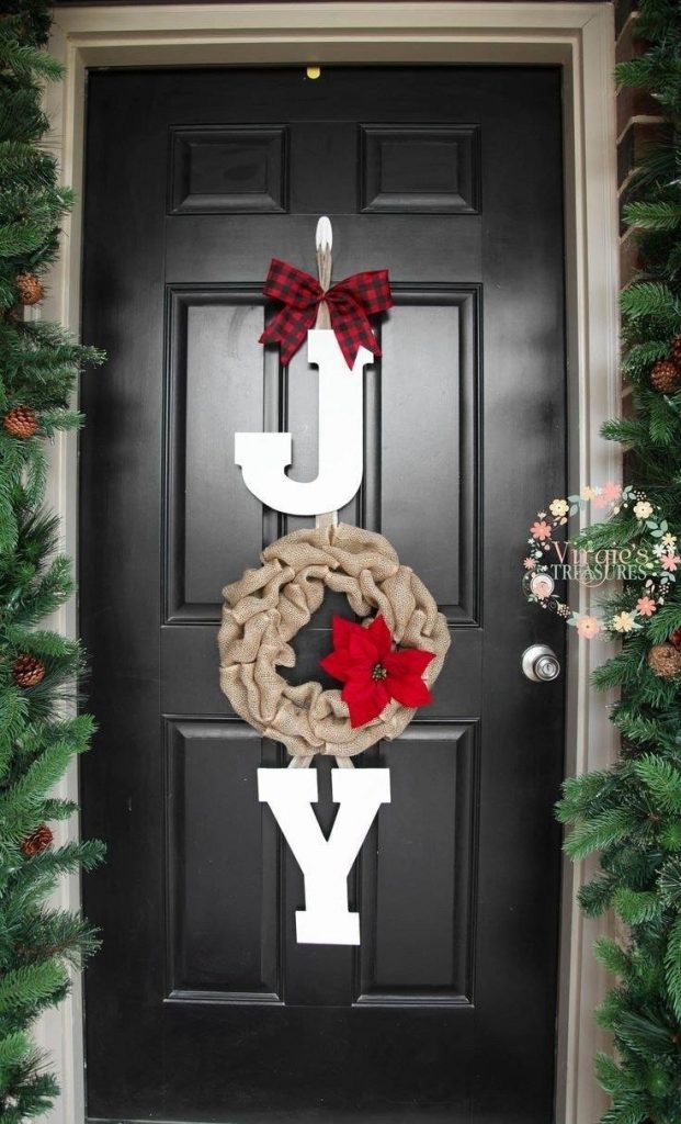 23 idées pour décorer votre entrée à Noël 23 23 idées pour décorer votre entrée à Noël 23