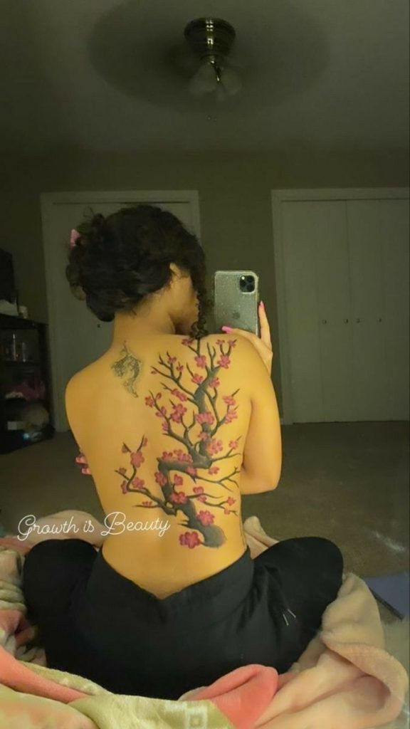 100 styles de tatouages originaux pour femme 23 100 styles de tatouages originaux pour femme 23