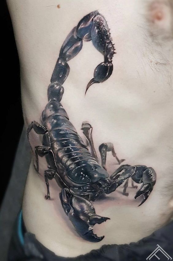 Les 50 plus beaux tatouages scorpion 32 Les 50 plus beaux tatouages scorpion 32