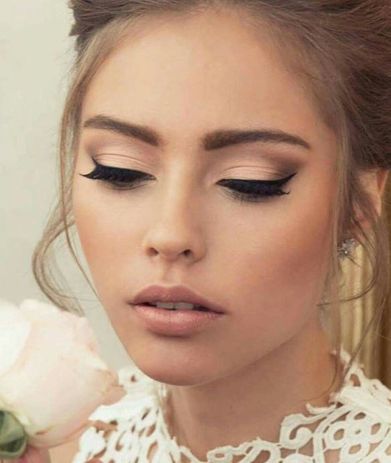 Les 50 plus beaux maquillages de mariage naturels 42