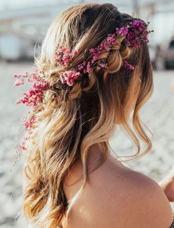 Les 50 plus belles coiffures de mariage bohème 5 Les 50 plus belles coiffures de mariage bohème 5
