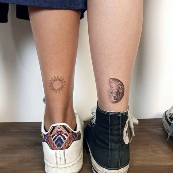 100 idées de tatouages lune pour femme 57