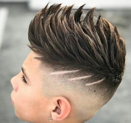 21 idées de coupes de cheveux pour garçon de 12 ans 6