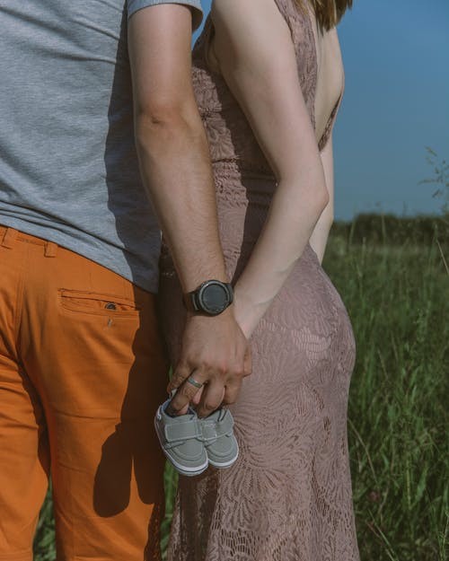 15 idées pour annoncer sa grossesse au papa 8