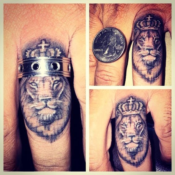 Les 100 plus beaux tatouages de doigts 94 Les 100 plus beaux tatouages de doigts 94