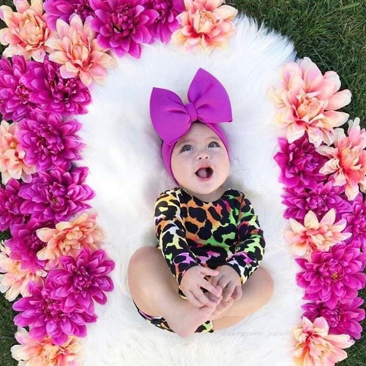 14 jolies idées de séances photos pour un bébé fille 5