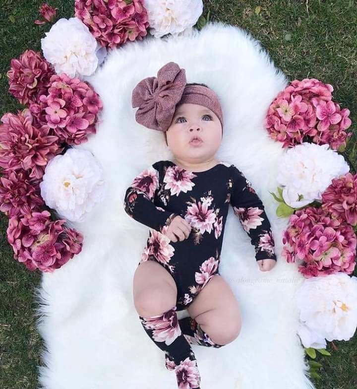 14 jolies idées de séances photos pour un bébé fille 13