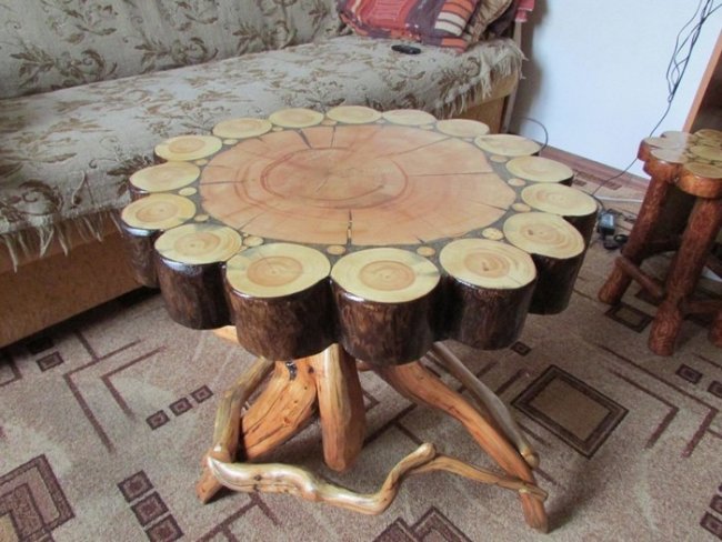 100 meubles en bois à faire avec des troncs d'arbres récupérés 30