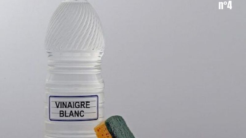 10 astuces hyper-simples pour nettoyer les plastiques de voitures 6