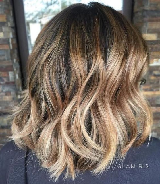 Les 50 plus beaux balayages blond sur cheveux bruns 28 Les 50 plus beaux balayages blond sur cheveux bruns 28