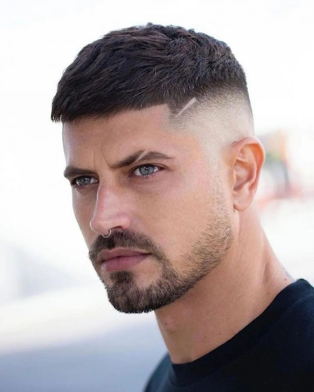 Les 100 plus belles coupes de cheveux pour homme 12