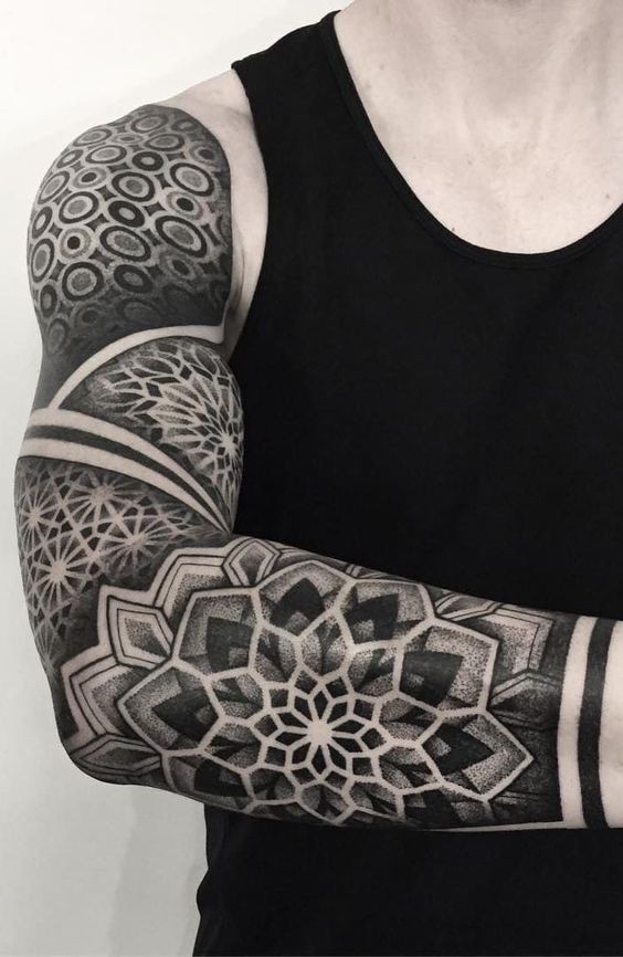 Les 50 plus beaux tatouages mandala 13